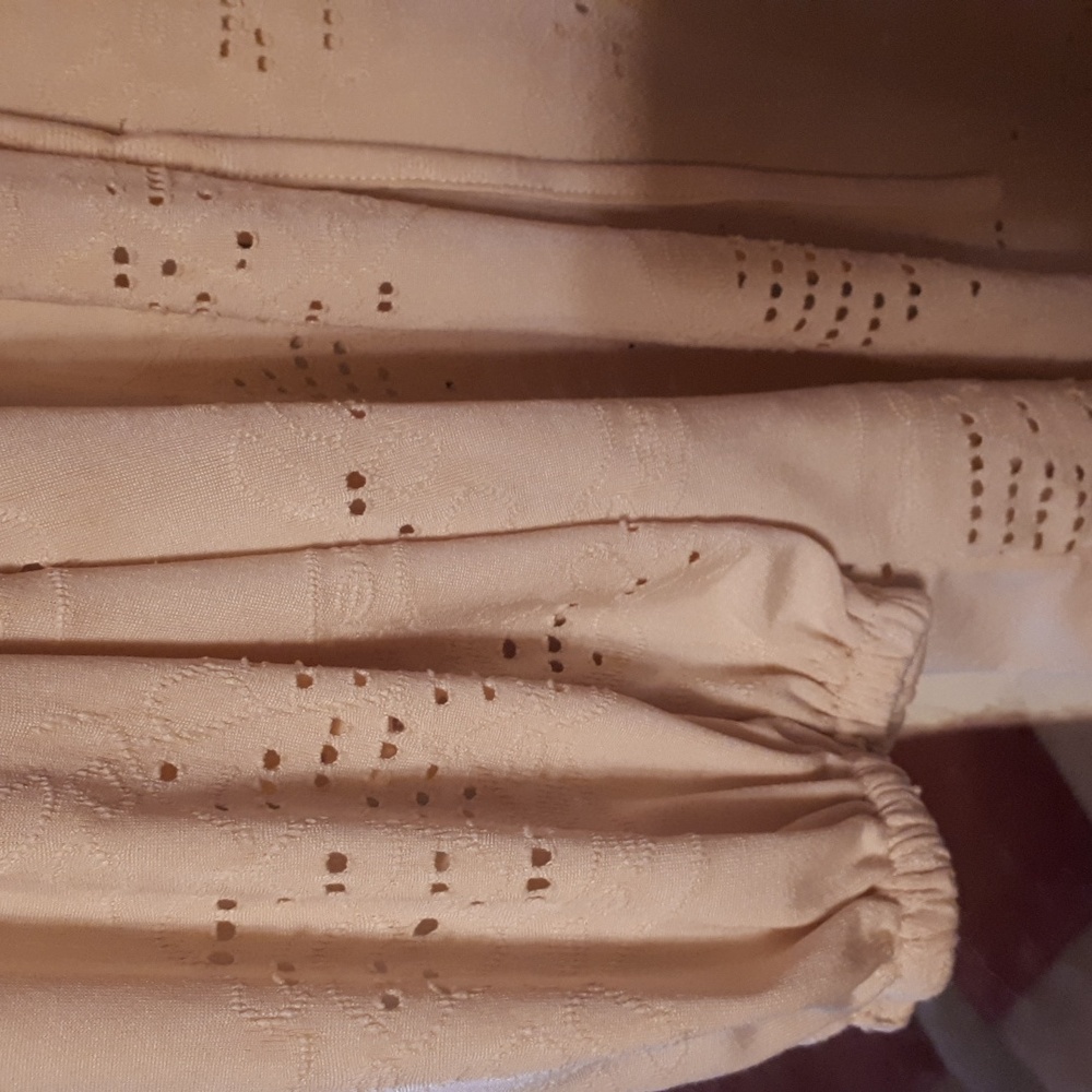 Blouse - Picture 3 of 8